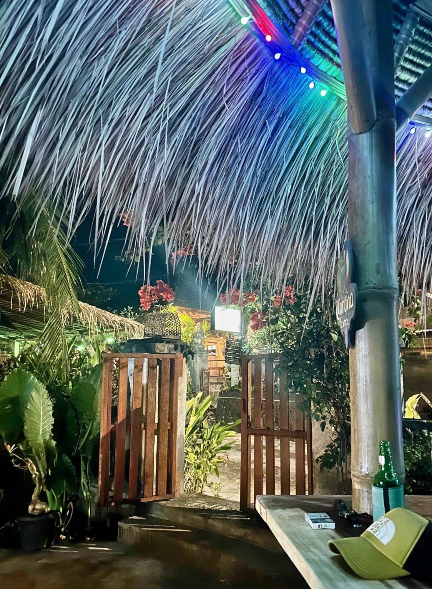Bed and Breakfast Island Garden Huts Lembongan Екстер'єр фото