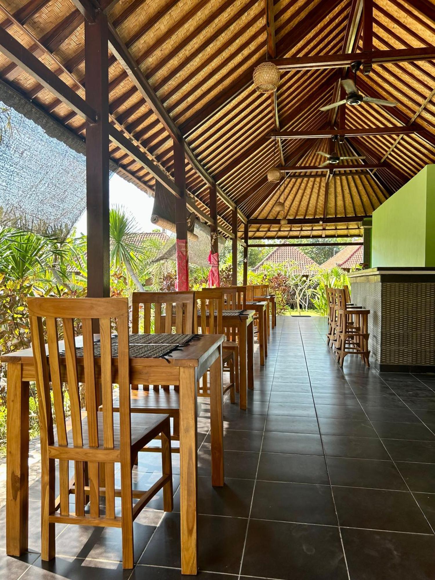 Bed and Breakfast Island Garden Huts Lembongan Екстер'єр фото