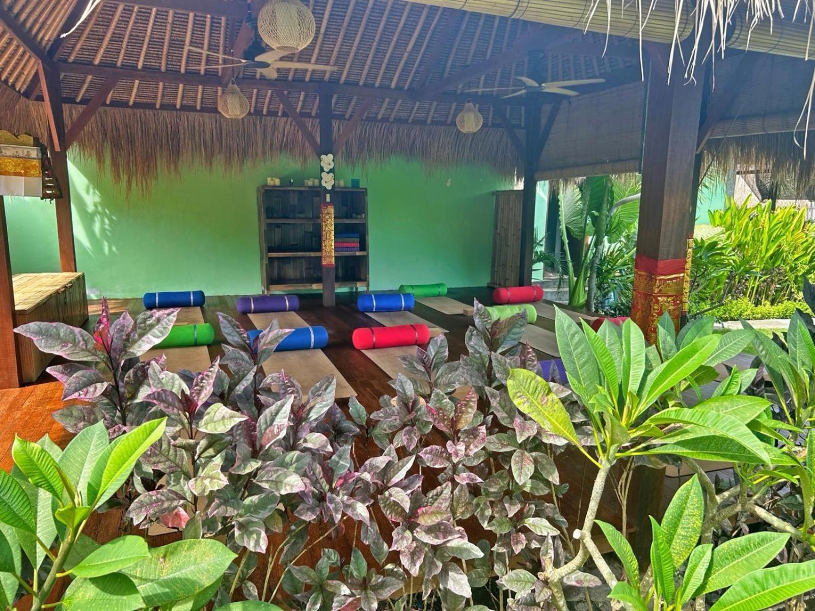 Bed and Breakfast Island Garden Huts Lembongan Екстер'єр фото